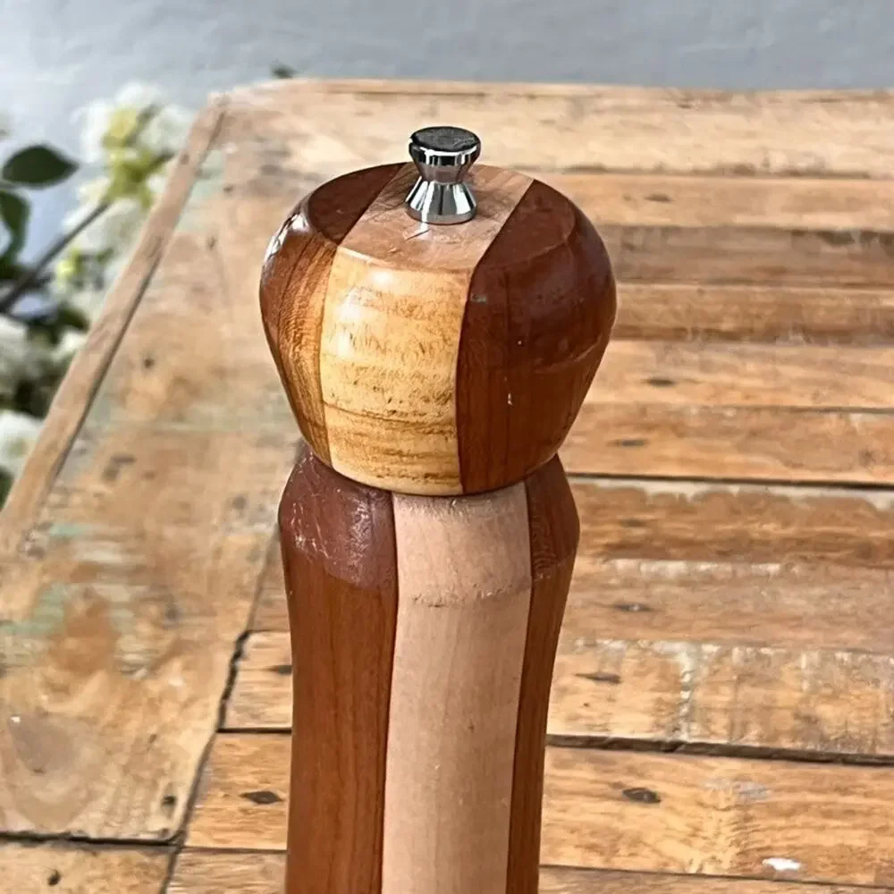 Wooden Salt or Pepper Mill Grinder 11